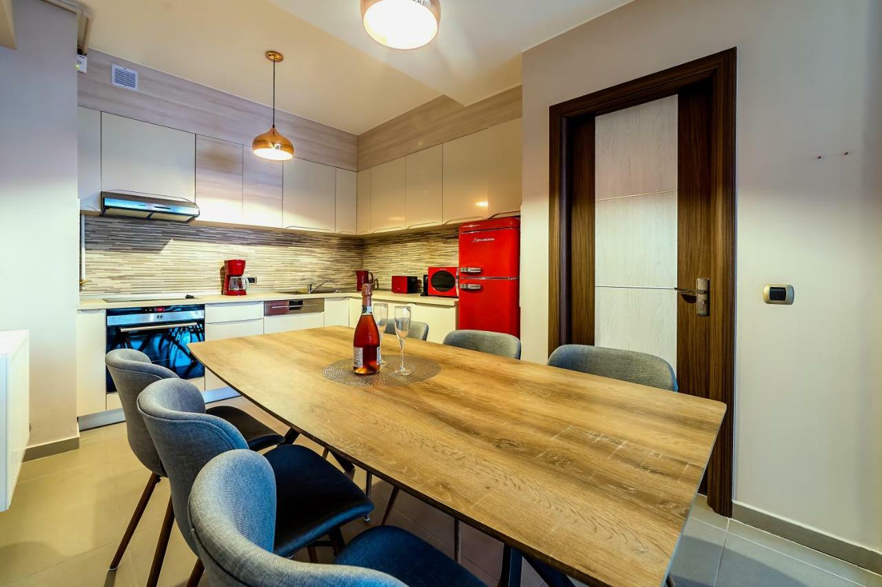 Apartment Chic By Landev Брашов Екстер'єр фото